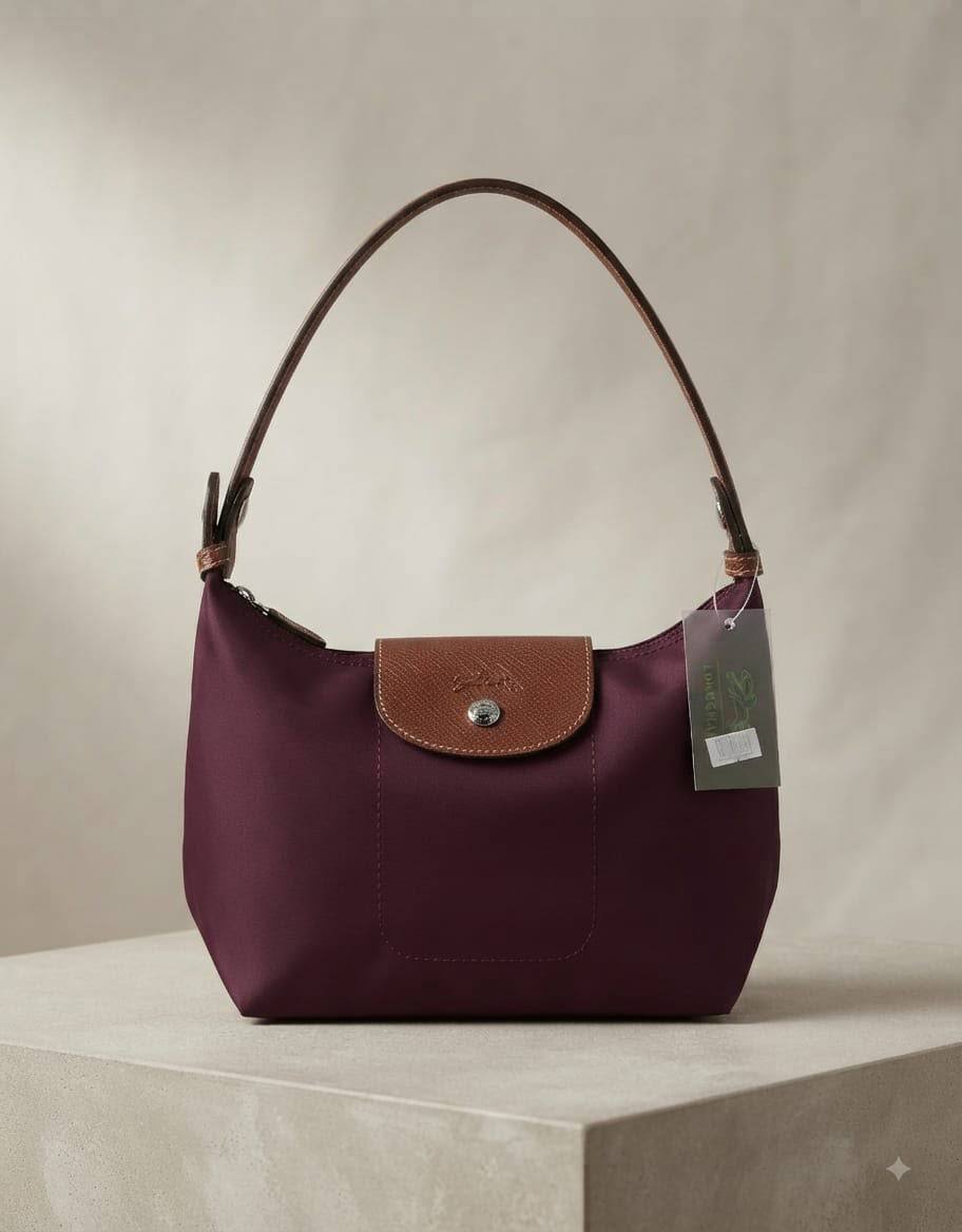 NEW CAME 
LONG CHAMP BAG
GOOD QUALITY 
55 dhs🇦🇪🇦🇪

Zain40
♥️♥️♥️