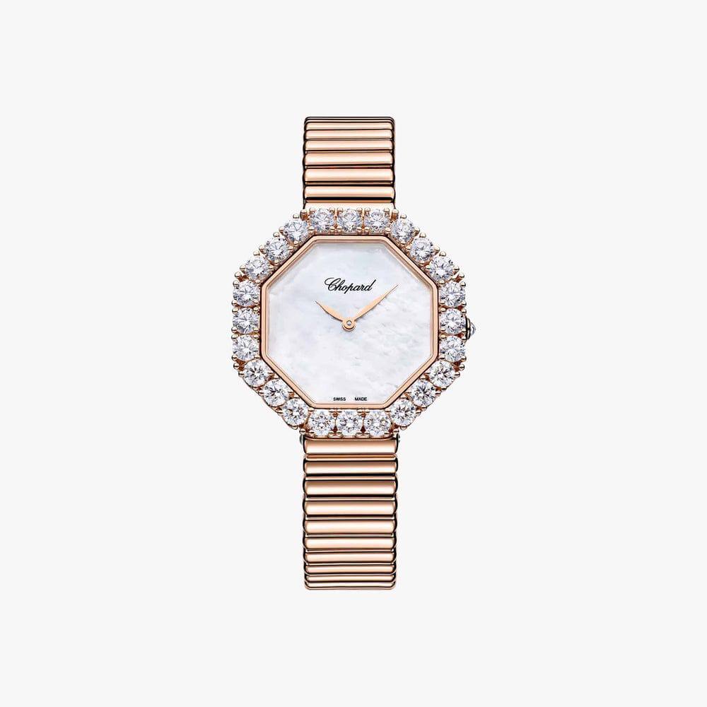 Chopard watch for ladies 
good quality 
300 dhs💓

Zain59
♥️♥️♥️