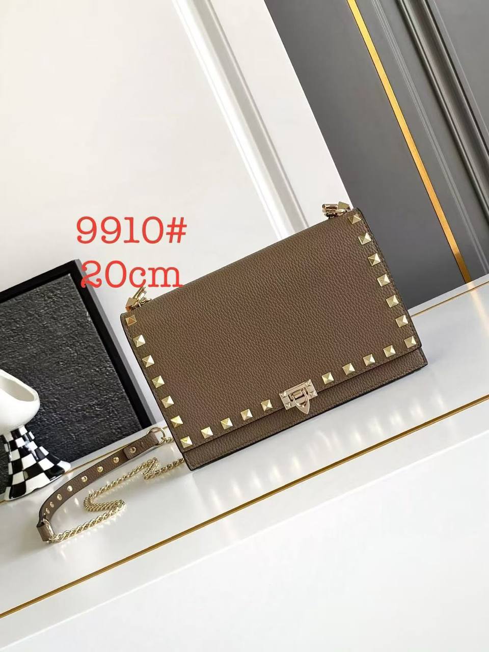 Valentino
Master✅✅
250 dhs🇦🇪🇦🇪

Zain141
♥️♥️♥️