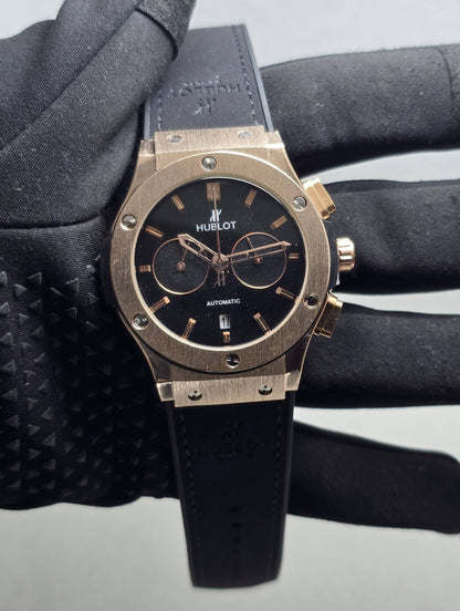 Hublot men
*Chronograph working*
90 dhs🗽

Zain29
♥️♥️♥️