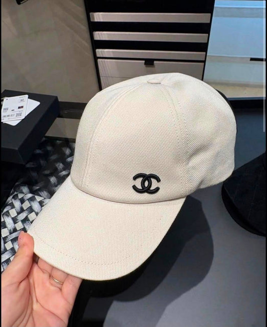 CAPS
Master 👍👍
250 dhs🇦🇪🇦🇪

Zain328
♥️♥️♥️