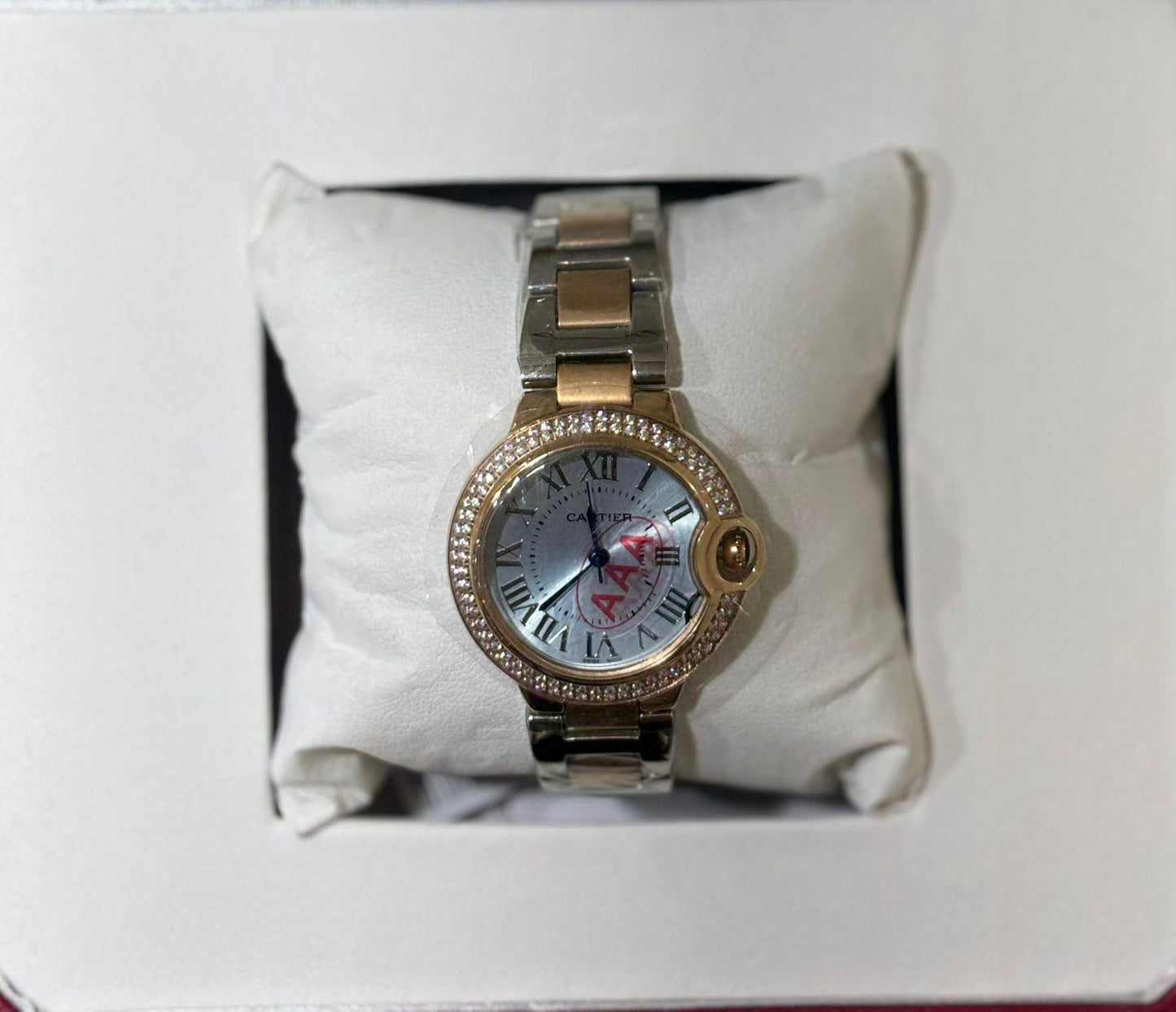 CARTIER
For Women
290 dhs❣️
___WITH BOX_____❒🎁🎁🎁

Zain108
♥️♥️♥️