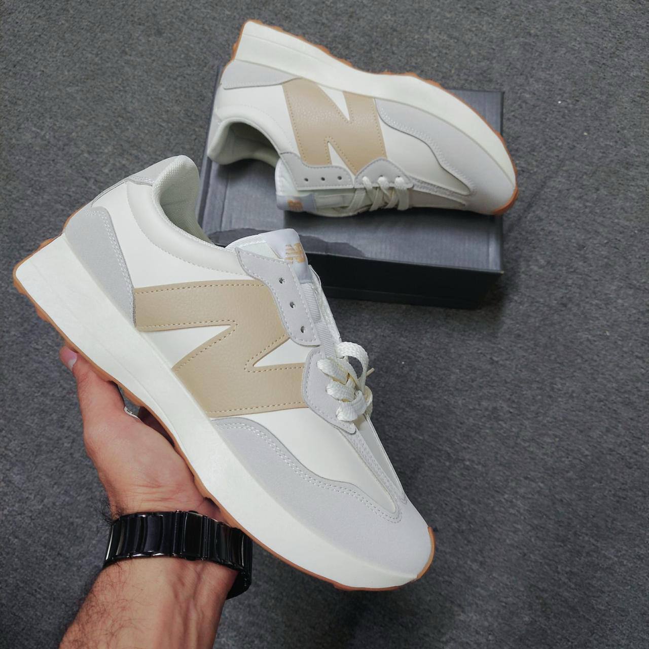 Nike
36-40
85 dhs🪙🌨️

Zain17
♥️♥️♥️