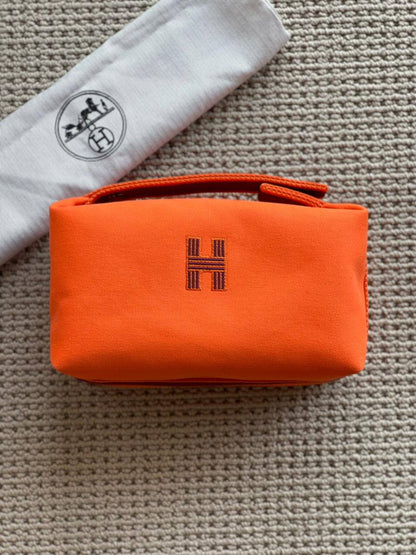 HERMES                                                            *Bride à brac Clutch Bag*                                    *Master Quality*
410 dhs

Zain179
♥️♥️♥️