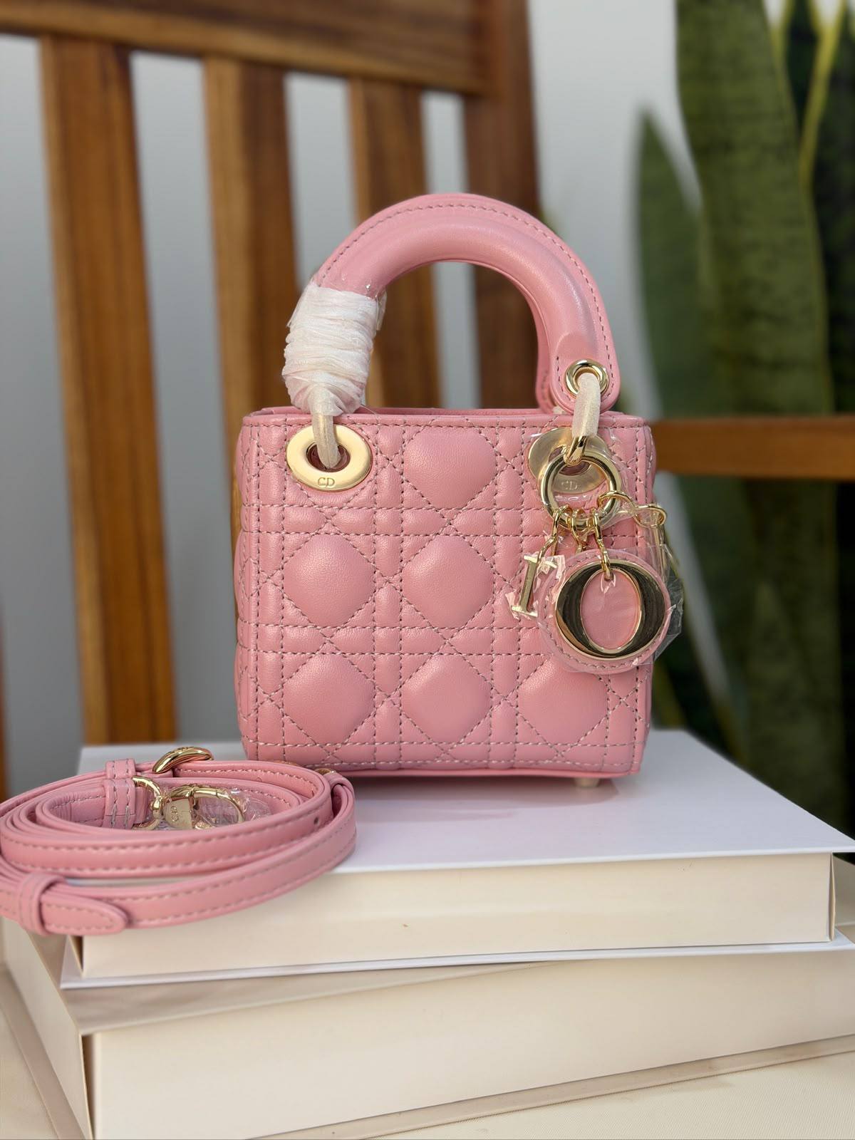 Dior💫
Super master quality ⚡️
Original Packing 🎁
Micro size📏

For Price 👇 WhatsApp✅
0568585901 
0507557372
0552275751 Owner Zain 👌

Zain321
♥️♥️♥️