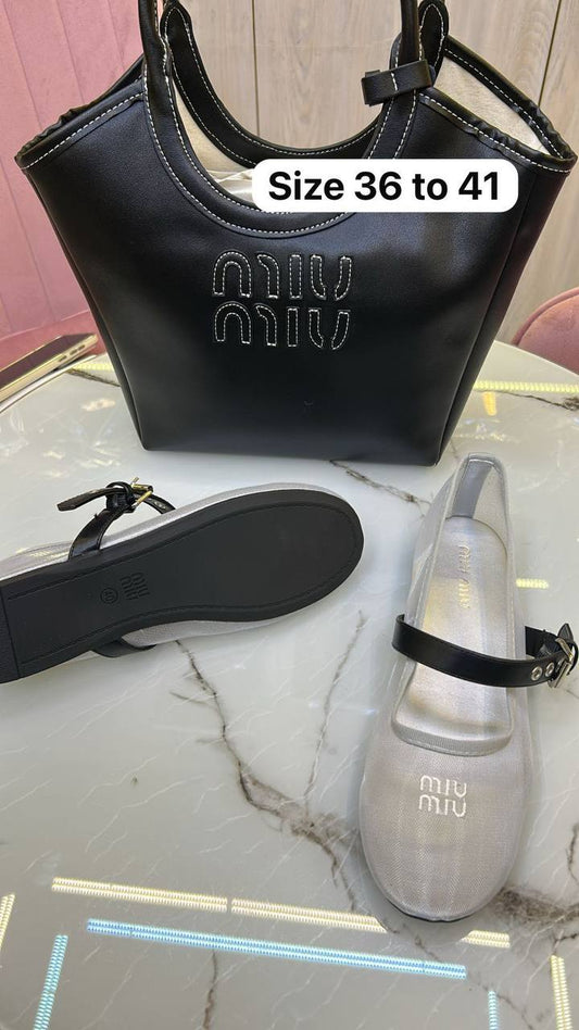 Miumiu 
only Shoes👌

Size 36 to 41

110 dhs💓

Zain103
♥️♥️♥️