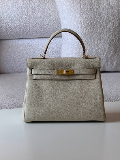 Hermes
kelly togo 28cm💥Master quality ✅with box📦
460 dhs✅

Zain52
♥️♥️♥️♥️