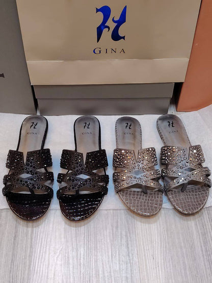 GINA 
Flat Slipper, New Arrived, 
Size 36 To 41
100 dhs🪙🌨️

Zain120
♥️♥️♥️