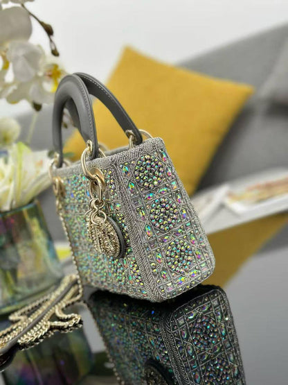 Lady Dior ✅
*Size 17 cm*
For Price 👇 WhatsApp✅
0568585901 
0507557372
0552275751 Owner Zain 👌

Zain274
♥️♥️♥️