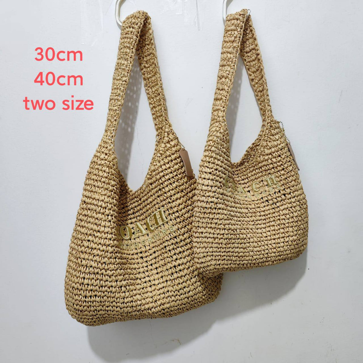 Coach

80 dhs🇦🇪    30cm
90 dhs🇦🇪   40cm
Two size

Zain26
♥️♥️♥️