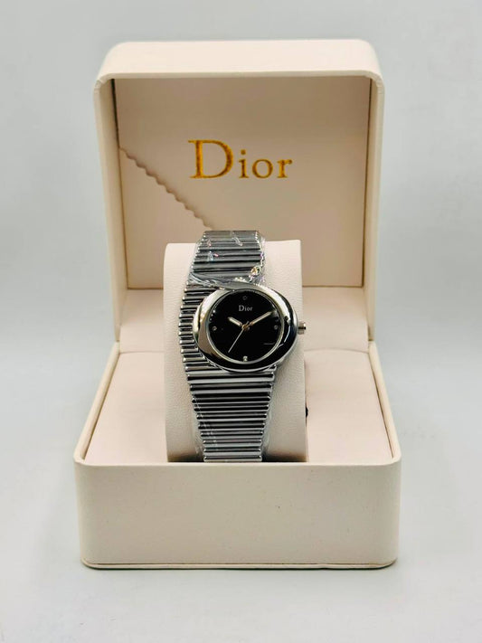Dior ladies 
New Arrival*🤩🤩
55 dhs✅

Zain08
♥️♥️♥️