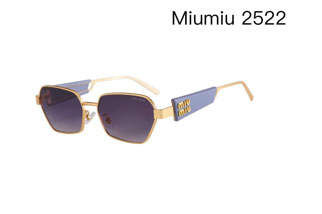 Miu Miu💥
Sunglasses 🕶️ 
good quality 💯 
With master  Box 🗃️ 
50 dhs🌺

Zain273
♥️♥️♥️