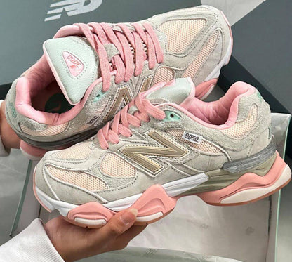 NB - 
New Stock 💓💓💓
Size 36-45 
Ladies Shoes Size 36-41
140 dhs💓

Zain183