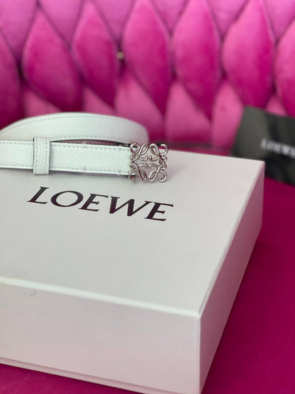 LOEWE
💞*available again*💞
260 dhs🪙🌨️

Zain164
♥️♥️♥️