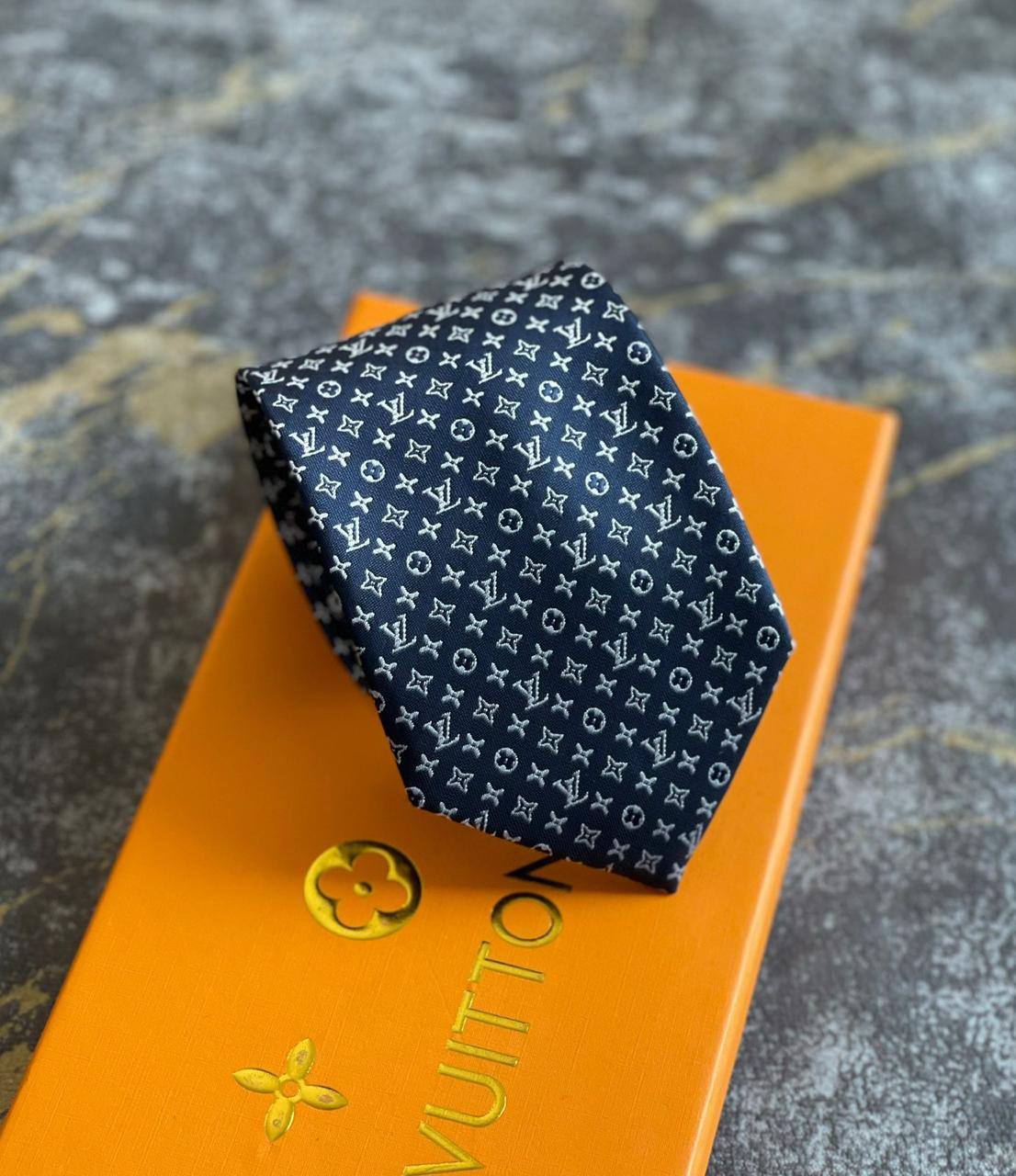 *Tie*
*Master quality*
180 dhs🪙💕

Zain179
♥️♥️♥️