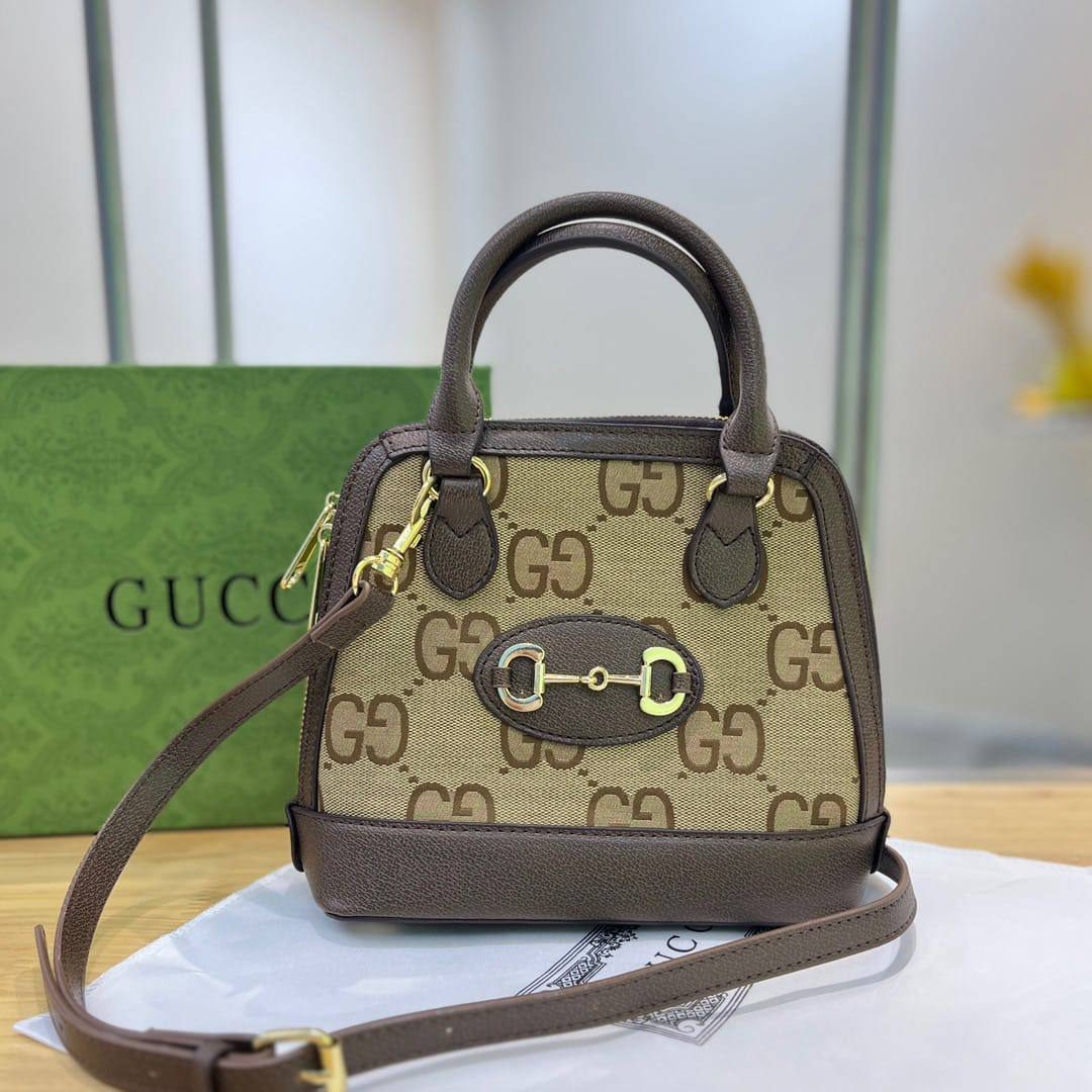 Gucci 
100 dhs💓 
with box

Zain235
♥️♥️♥️