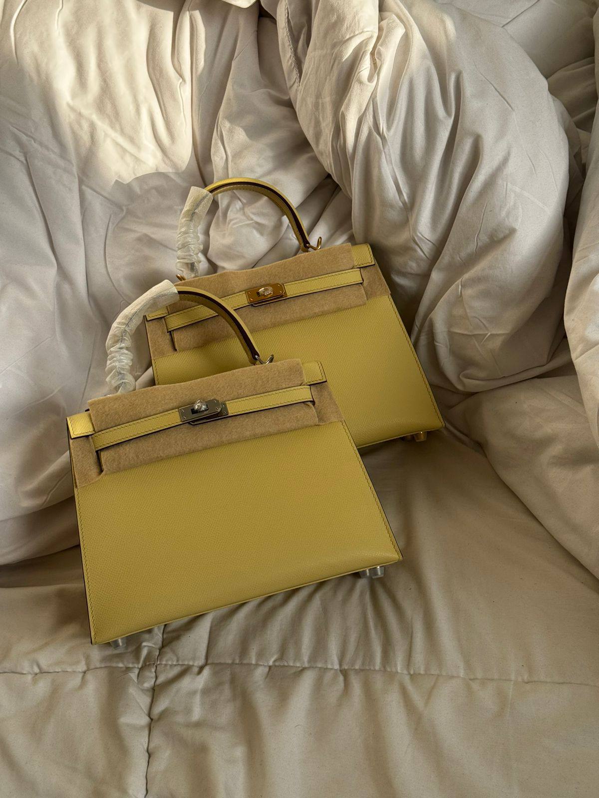 HERMES
KELLY 25 👌🏻
HANDMADE ✅
For Price 👇 WTSP Text Zain 0568585901

ZainShop
♥️♥️♥️