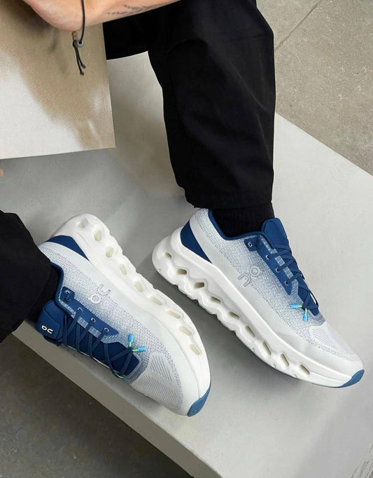 On Running Cloudtilt Ivory Tempest，
Size 36-45 ，
240 dhs🌺

Zain18
♥️♥️♥️