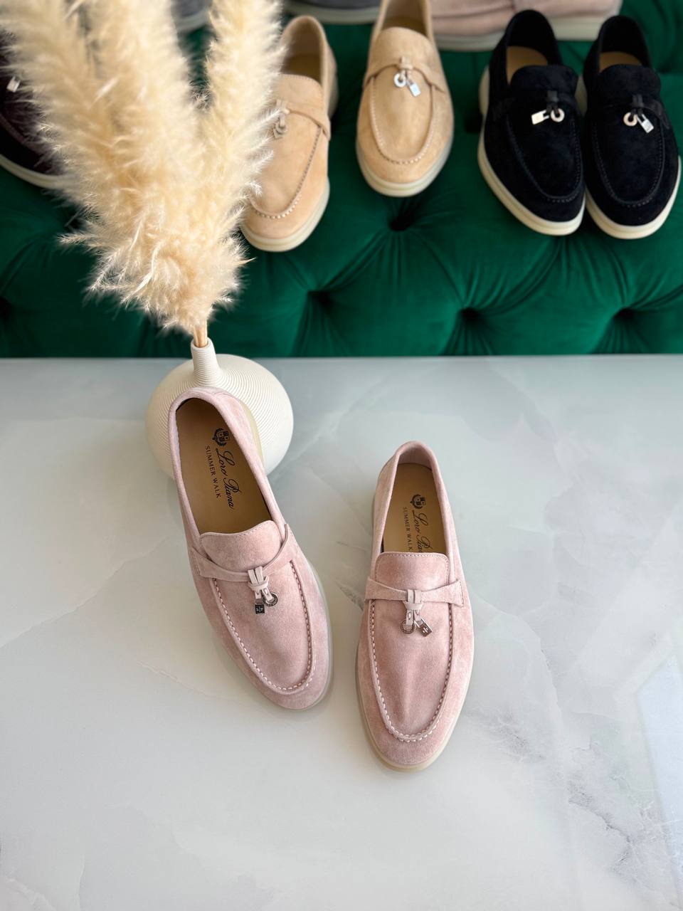 Loro Piana 
Vip quality 
Size:36 to 42
450 dhs🇦🇪🇦🇪

Zain113
♥️♥️♥️