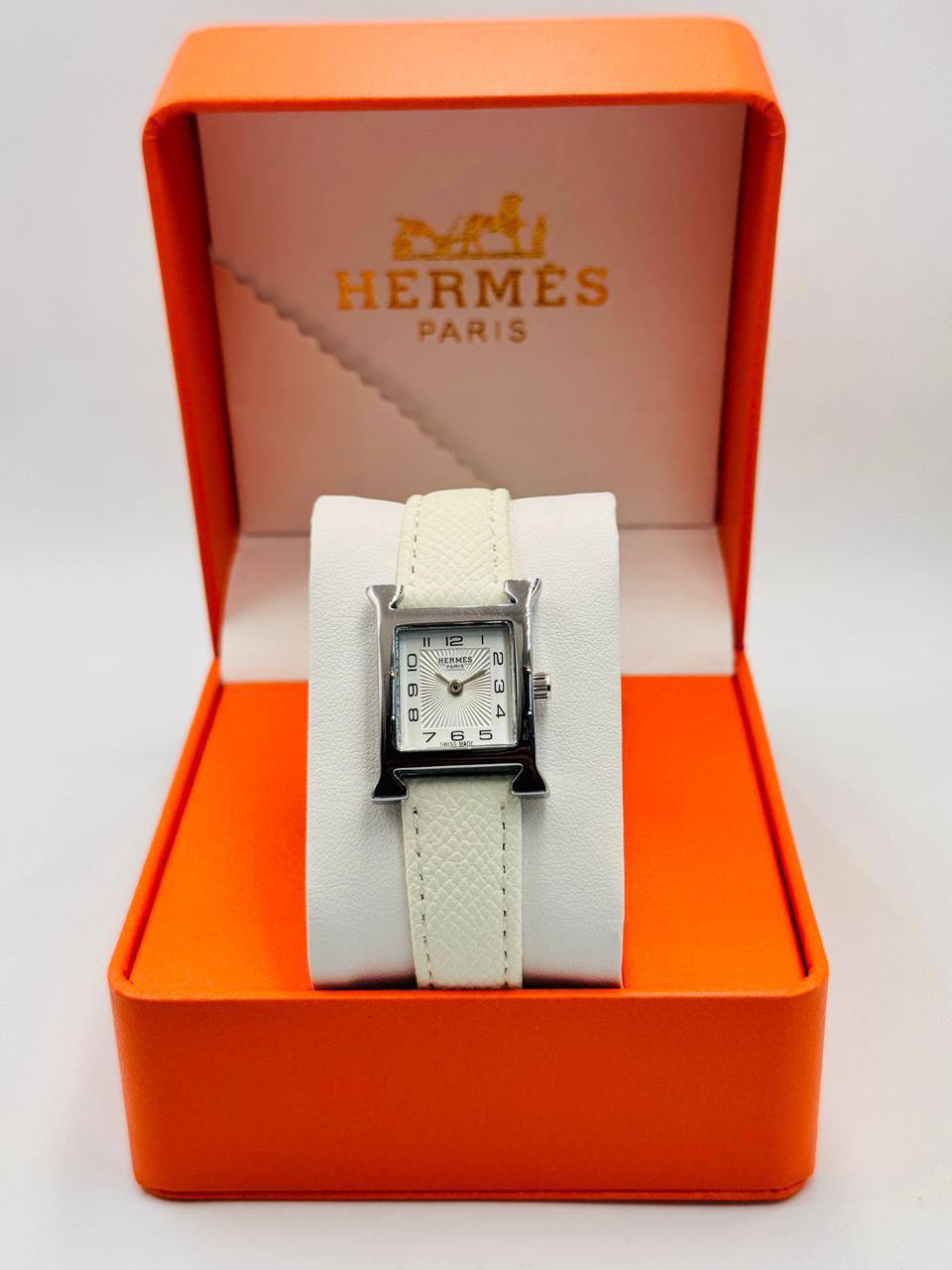 HERMES  ladies
*New arrival*🔥
55 dhs🌺

Zain08
♥️♥️♥️