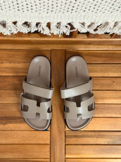 Hermes
Size 36-41
_Super master high quality_🪡
450 dhs🇦🇪🇦🇪

Zain176
♥️♥️♥️