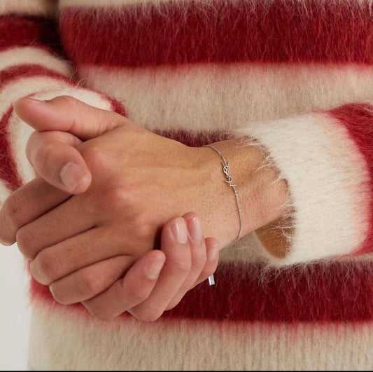 YSL 
Bracelet
65 dhs✅
Box and paper bag
🎁🎁🎁

Zain33
♥️♥️♥️