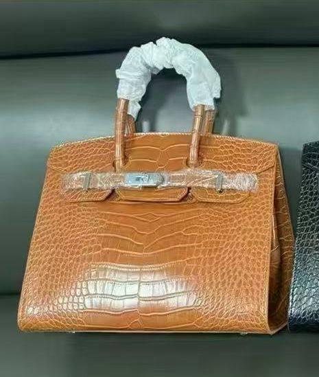 Hermes
25cm 100 dhs🇦🇪 
30cm 115 dhs🇦🇪

Zain143
♥️♥️♥️