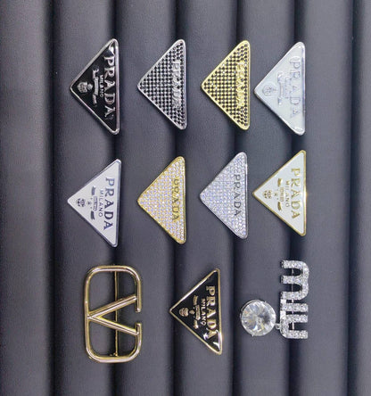 55 dhs🪙🌨️ 

BROOCH 

WITH BOX AND PAPER BAG
🎁🎁🎁

Zain89
♥️♥️♥️