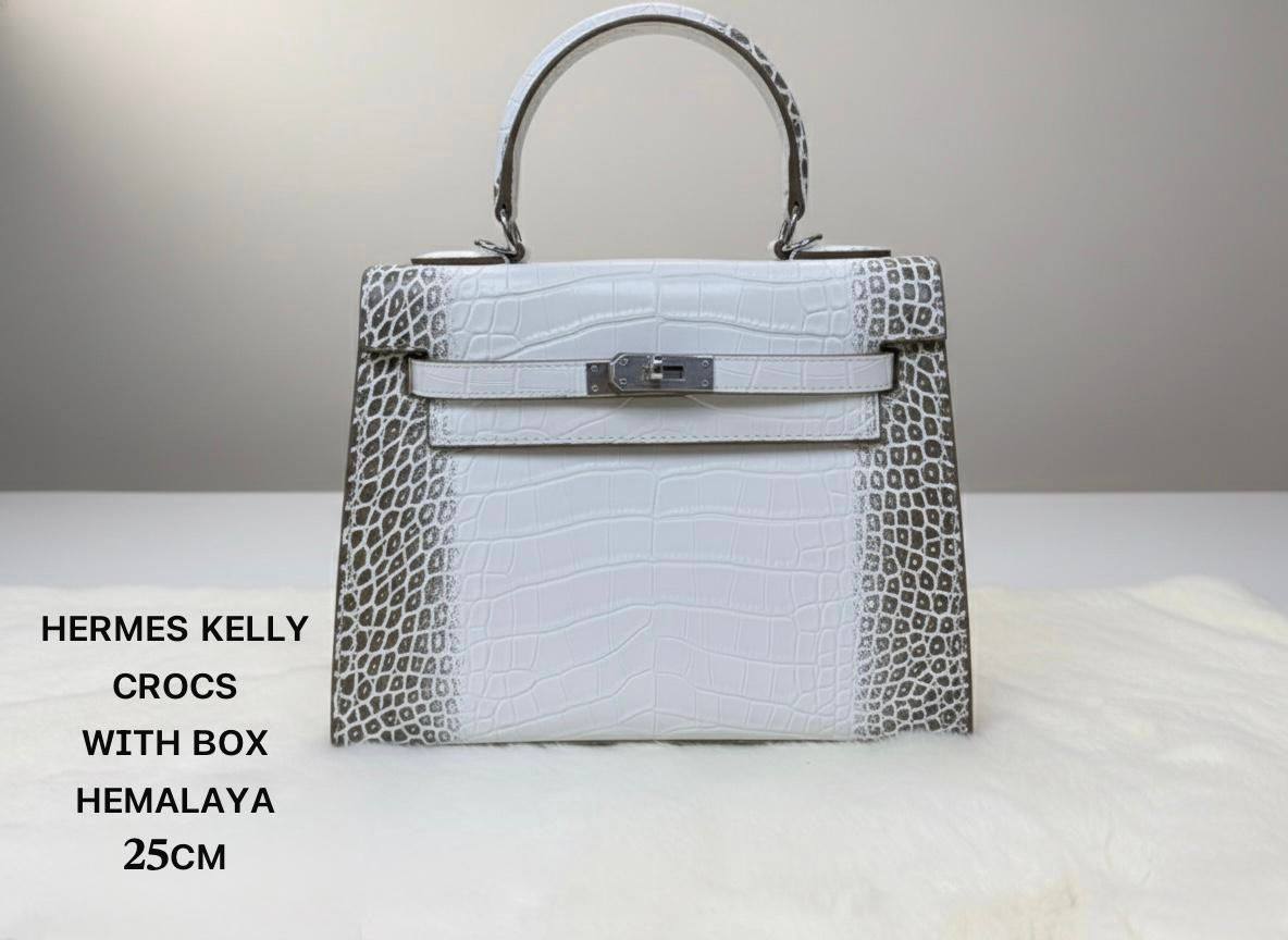 Hermes ᴋᴇʟʟʏ 
ᴡɪᴛʜout 📦 
ᴄʀᴏᴄᴏᴅɪʟᴇ ᴅᴇsɪɢɴ
sɪᴢᴇ:25ᴄᴍ
100 dhs✅

Zain56
♥️♥️♥️