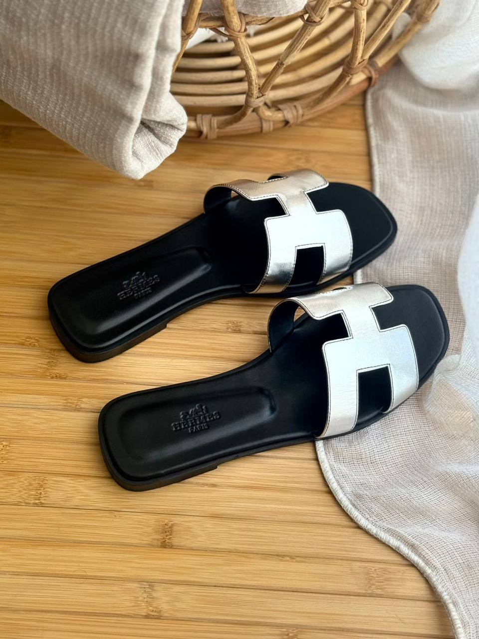 Hermes 
AAA+ Quality
𝗦𝗶𝘇𝗲 𝟯𝟲 𝘁𝗼𝗼 𝟰𝟭
450 dhs✅

Zain303
♥️♥️♥️