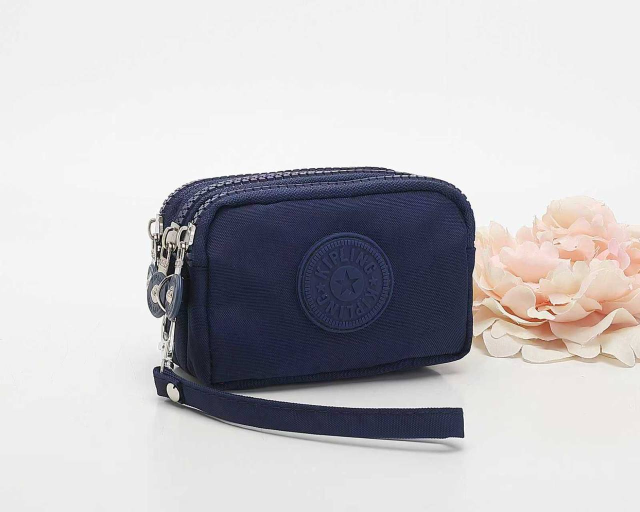 Kipling 
20 dhs❤️

Zain39
♥️♥️♥️
