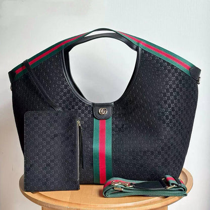 GUCCI  
NEW CAME MASTER QUALITY  
280 dhs💓

Zain39
♥️♥️♥️