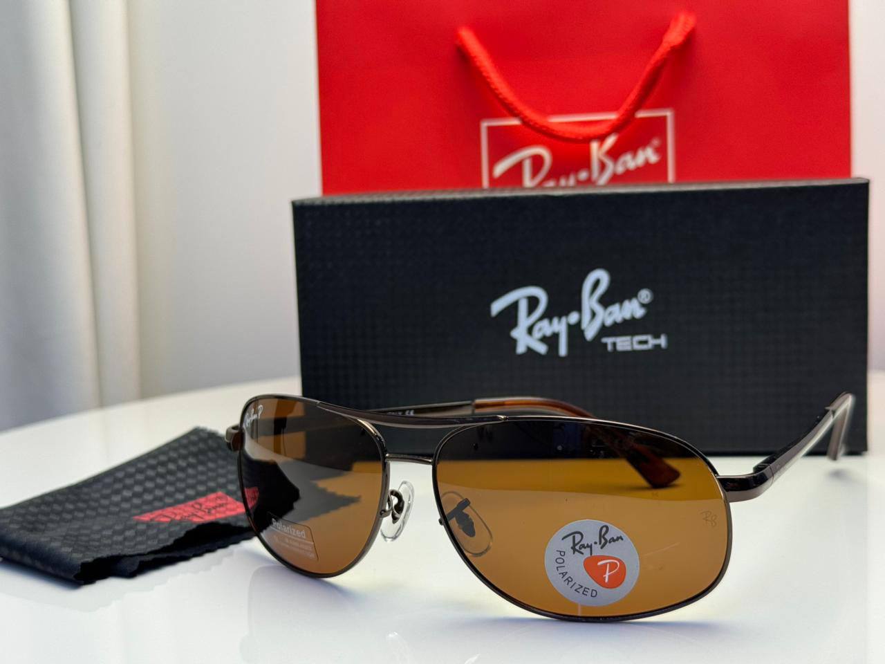 Ray Ban
60 dhs✅

Zain182
♥️♥️♥️