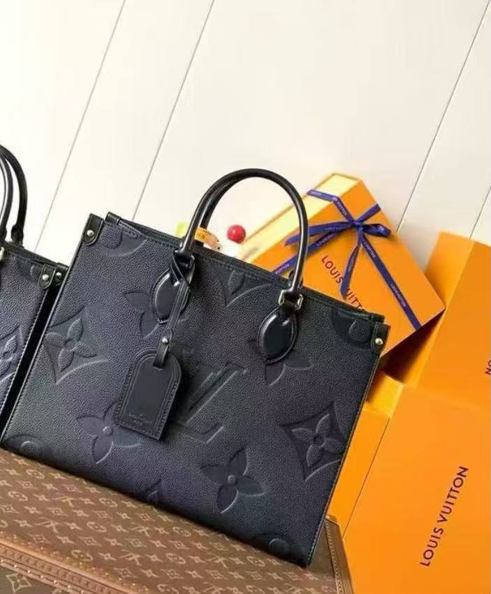 LV 
Master❣️❣️

#36cm=440 dhs🇦🇪🇦🇪

Zain297
♥️♥️♥️