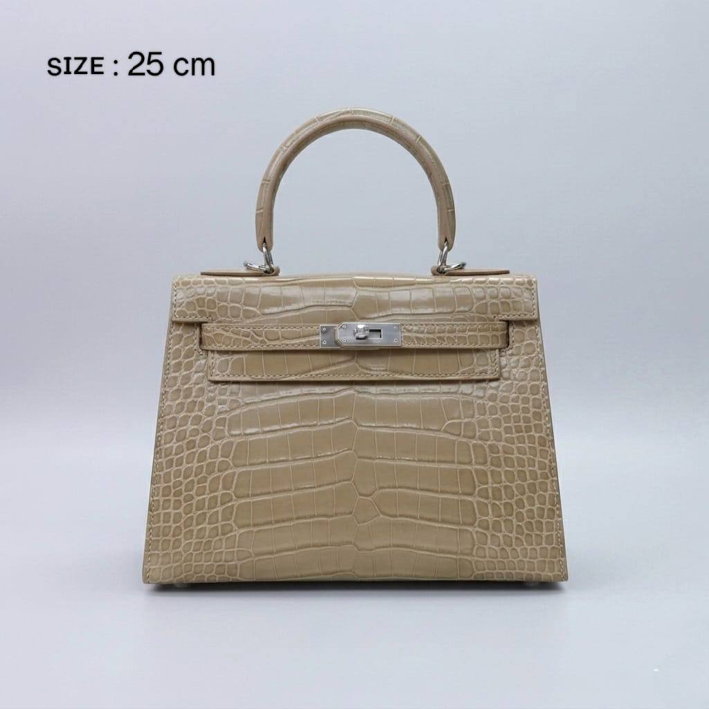 HERMES ᴋᴇʟʟʏ
ᴄʀᴏᴄᴏᴅɪʟᴇ ʟᴇᴀᴛʜᴇʀ
sɪʟᴠᴇʀ ʜᴀʀᴅᴡᴀʀᴇ
ᴡɪᴛʜ ʟᴏɴɢ ʙᴇʟᴛ sᴛʀᴀᴘ
sɪᴢᴇ : 25 cm
ᴡɪᴛʜ BOX
🎁🎁🎁

110 dhs✅

Zain31
♥️♥️♥️
