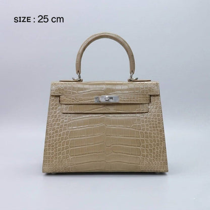 HERMES ᴋᴇʟʟʏ
ᴄʀᴏᴄᴏᴅɪʟᴇ ʟᴇᴀᴛʜᴇʀ
sɪʟᴠᴇʀ ʜᴀʀᴅᴡᴀʀᴇ
ᴡɪᴛʜ ʟᴏɴɢ ʙᴇʟᴛ sᴛʀᴀᴘ
sɪᴢᴇ : 25 cm
ᴡɪᴛʜ BOX
🎁🎁🎁

110 dhs✅

Zain31
♥️♥️♥️