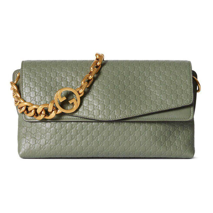 New arrival 
Gucci 💕💕🙋🏻‍♀️ Master
Suede material 🥰
28cm🫶🏼
260 dhs❣️

Zain228
♥️♥️♥️
