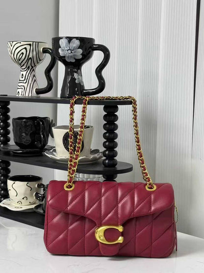 Coach
GOOD quality 
110 dhs💓

Zain200
♥️♥️♥️