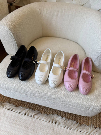 𝑪𝑯𝑨𝑵𝑬𝑳 
𝑨𝑨𝑨 𝑸𝒖𝒂𝒍𝒊𝒕𝒚
𝑺𝒊𝒛𝒆 𝟑5 𝒕𝒐 𝟒2

For Price 👇 WhatsApp✅
0568585901 
0507557372
0552275751 Owner Zain 👌

Zain81
♥️♥️♥️