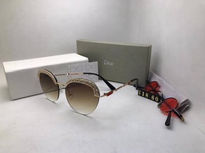 Dior
70 dhs✅

Zain126
♥️♥️♥️