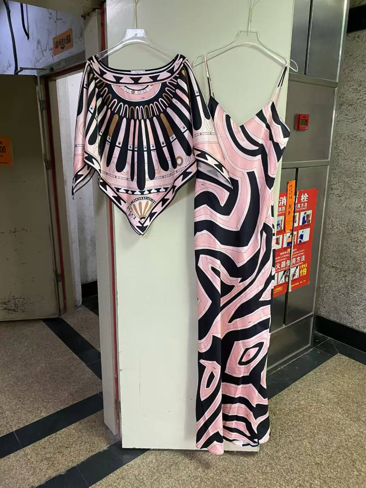 *New collections*                                                
PUCCI
*Super Master quality*
*Sizes: S M L XL* 
530 dhs✅

Zain308
♥️♥️♥️