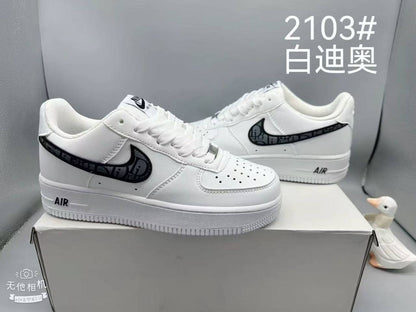 Airforce 1
Size 40 to 45
100 dhs💓

Zain27
♥️♥️♥️
