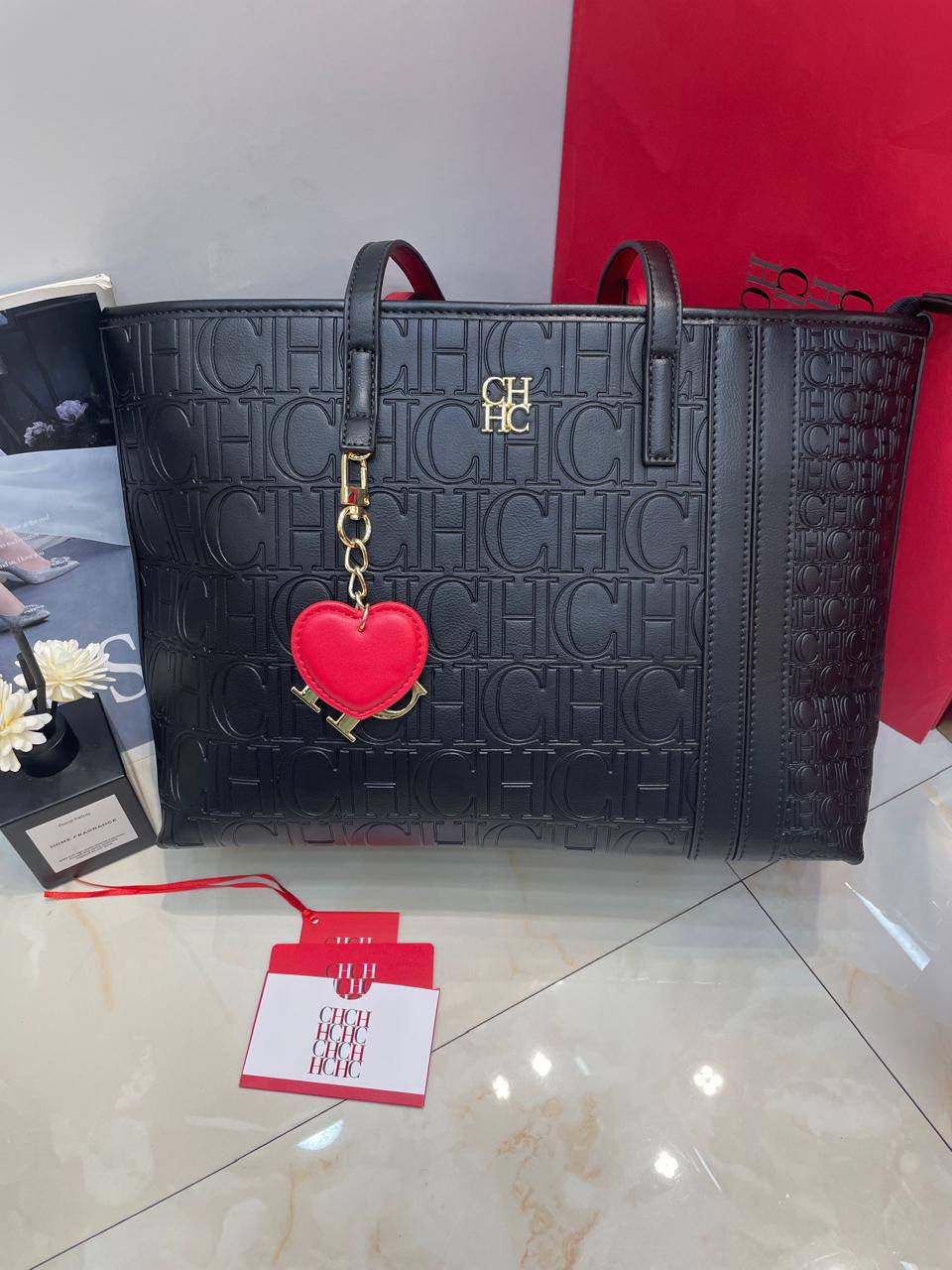 CH 

115 dhs✅

Size 40cm

Zain161
♥️♥️♥️