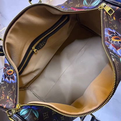 LV

TRAVLLING BAG 
NEW DESIGN 

MASTER QUALITY
285 dhs🇦🇪🇦🇪

Zain295
Zain39
♥️♥️♥️