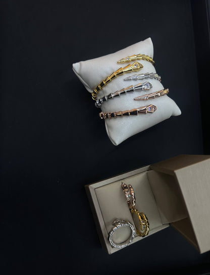 Bvlgari set

130 dhs
Bangle + ring

Zain216
♥️♥️♥️