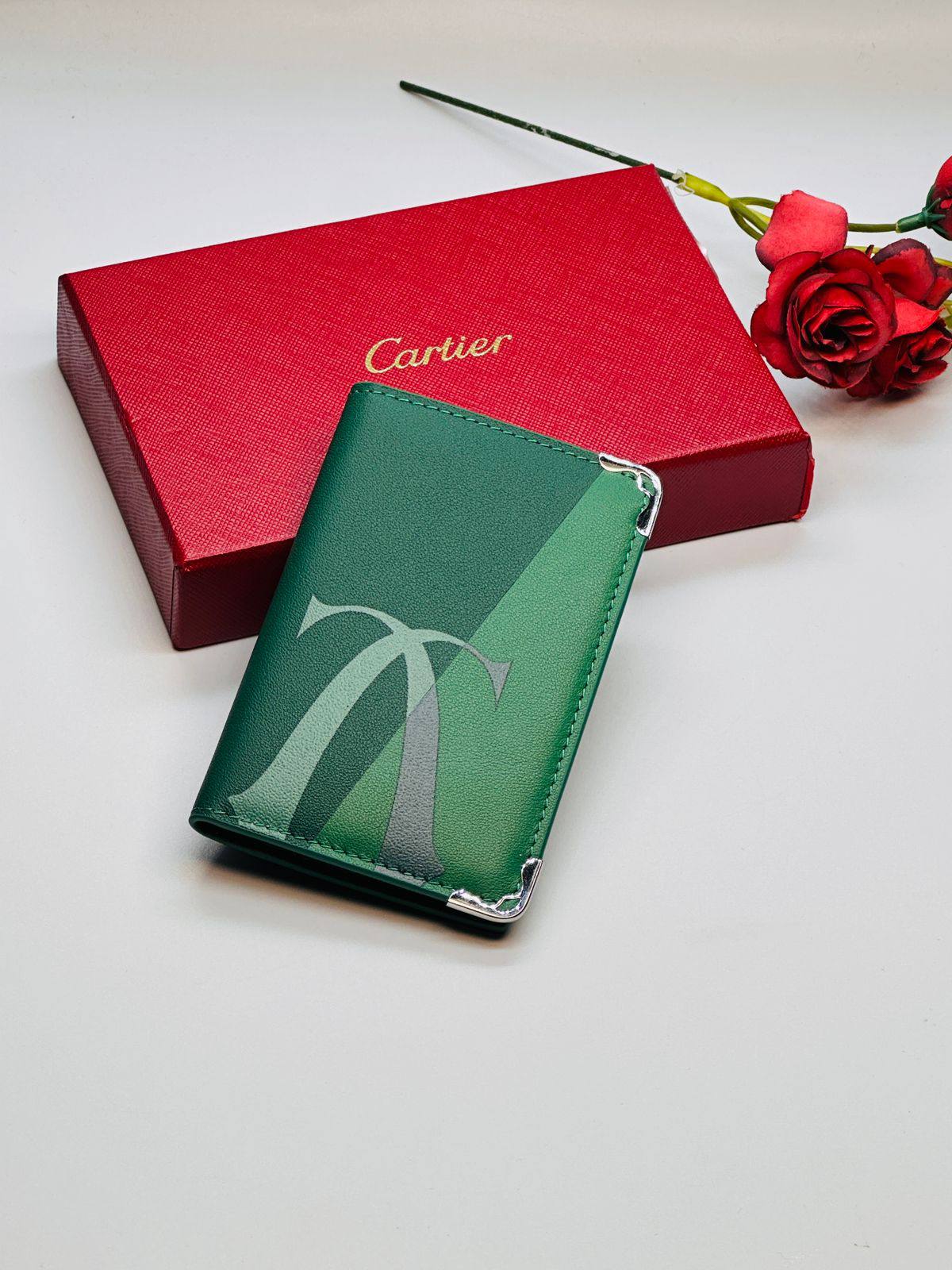 💞  *cartier*💞
💞*Super Master*💞
300 dhs🪙🌨️

Zain275
♥️♥️♥️