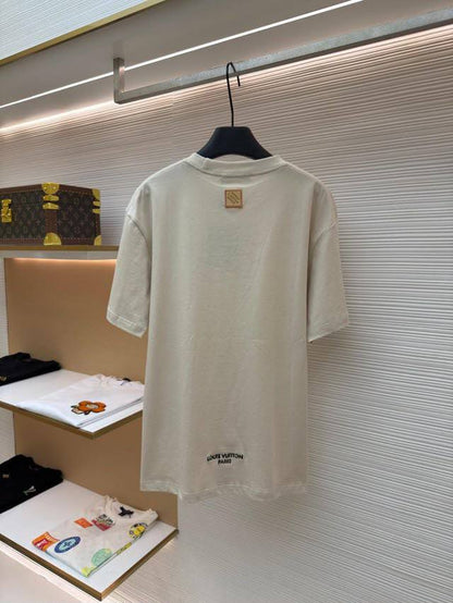 LV

Men’s Tshirt
Super Master Quality 
SMLXLXXL 
320 dhs🇦🇪🇦🇪

Zain276
♥️♥️♥️