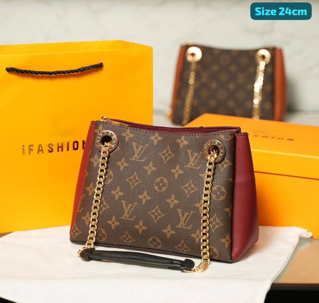LV

Best quality

With box’s
🎁🎁🎁

110 dhs💓
size 24cm

Zain158
♥️♥️♥️