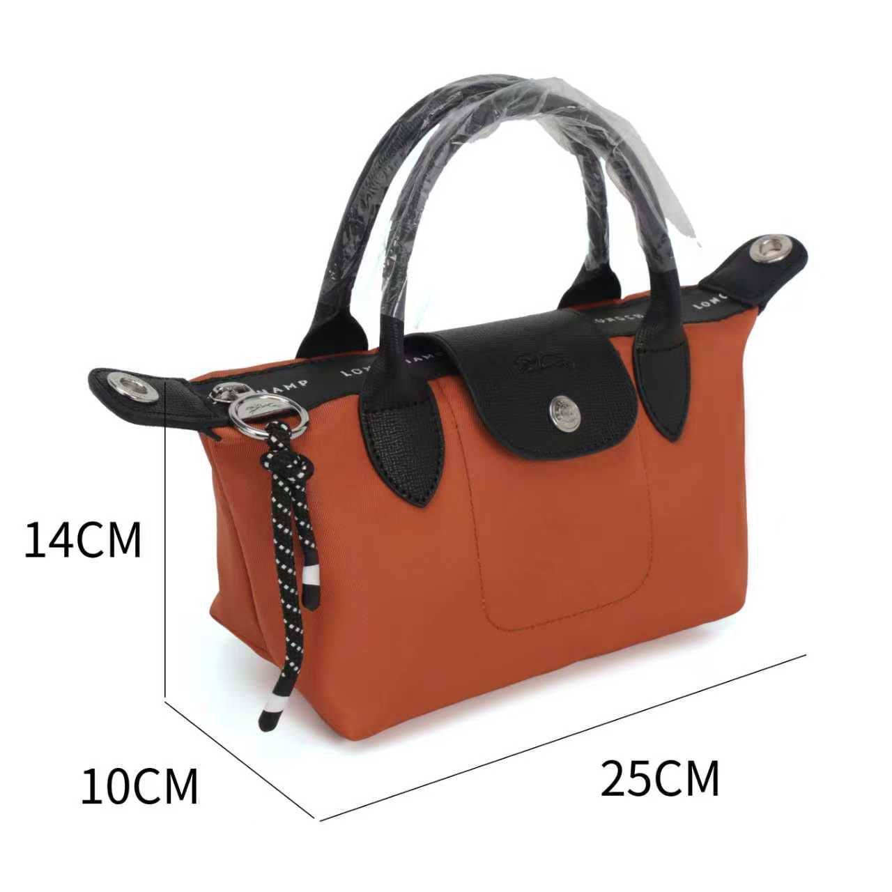 LONG CHAMP 
GOOD QUALITY 
45 dhs🌺

Zain40
♥️♥️♥️