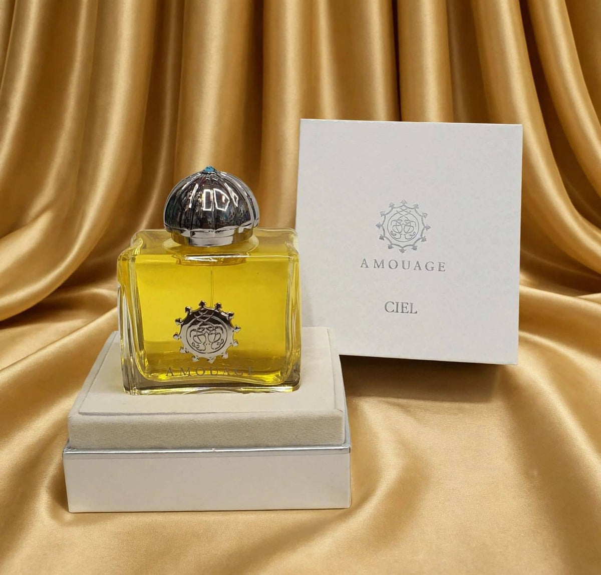 Perfumes

55 dhs🇦🇪🇦🇪

Zain64
♥️♥️♥️